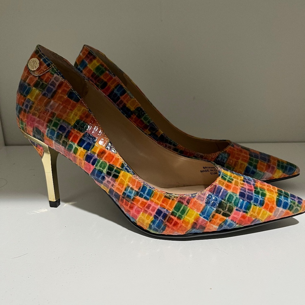 Shoe